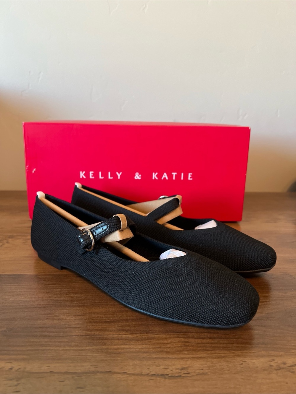 Kelly & Katie Tajah Black Mary Jane Flats